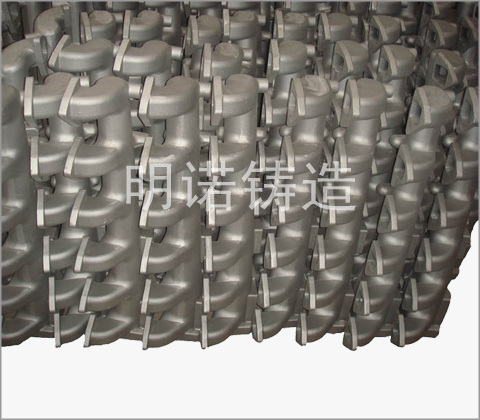 待出运的汽车进气管